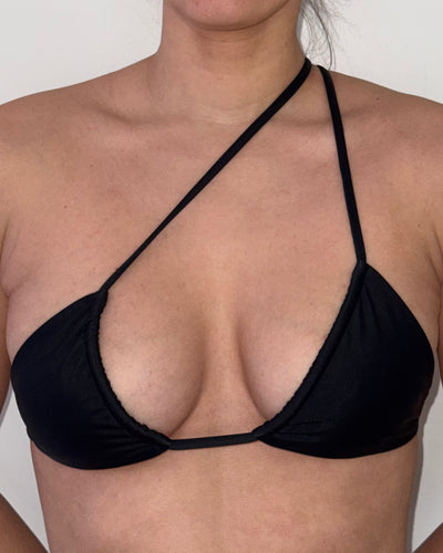 Asymétrique